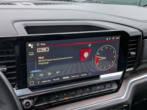 Used 2022 GMC Sierra 1500 SLT w/ SLT Convenience Package image 32