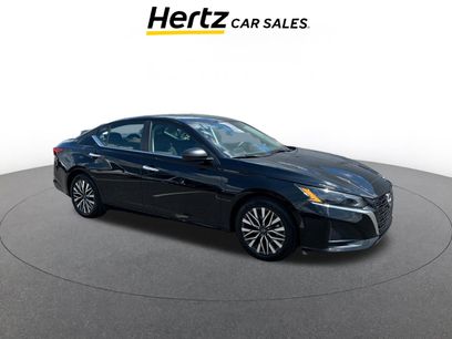 Used 2024 Nissan Altima 2.5 SV