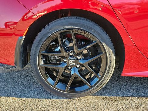 Used 2024 Honda Civic Sport image 6