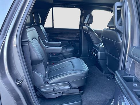 Used 2021 Ford Expedition Max Limited image 29