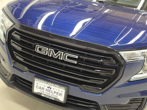Used 2022 GMC Terrain SLE w/ Driver Convenience Package AWD/4WD image 40