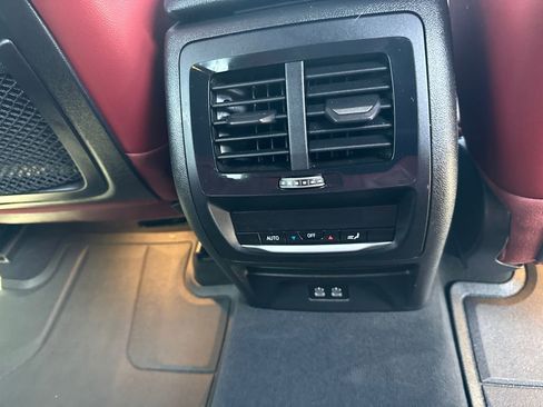 Used 2023 BMW X3 sDrive30i w/ Premium Package RWD image 17
