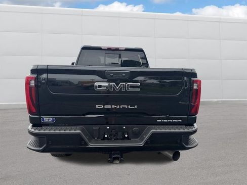 Used 2026 GMC Sierra 2500 Denali Ultimate AWD/4WD image 4