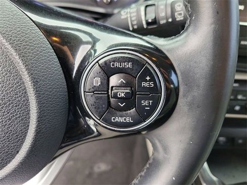 Used 2020 Kia Soul EX image 16