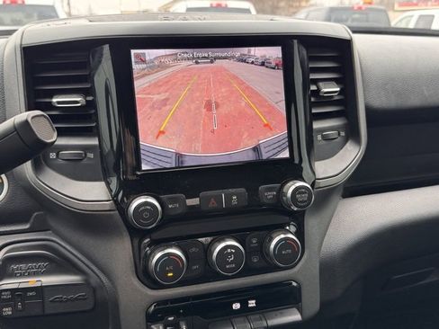 Used 2022 RAM 2500 Tradesman w/ Chrome Appearance Group image 16