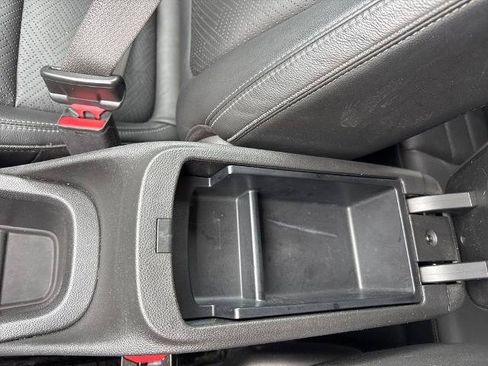 Certified 2020 Buick Encore GX Essence FWD image 31