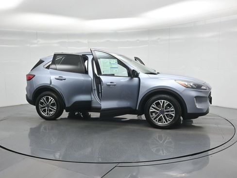 Certified 2022 Ford Escape SEL w/ Class II Trailer Tow Package image 34