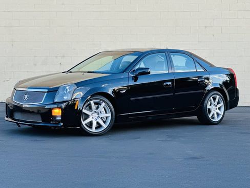 Used 2004 Cadillac CTS V RWD image 2