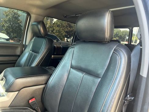Used 2019 Ford F150 Lariat AWD/4WD image 9