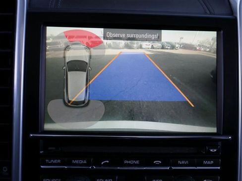 Used 2016 Porsche Cayenne GTS image 16