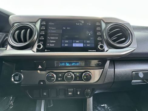 Used 2023 Toyota Tacoma TRD Sport RWD image 27