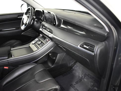 Used 2022 Hyundai Palisade Limited image 43