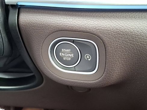 Certified 2022 Mercedes-Benz GLS 450 4MATIC image 27