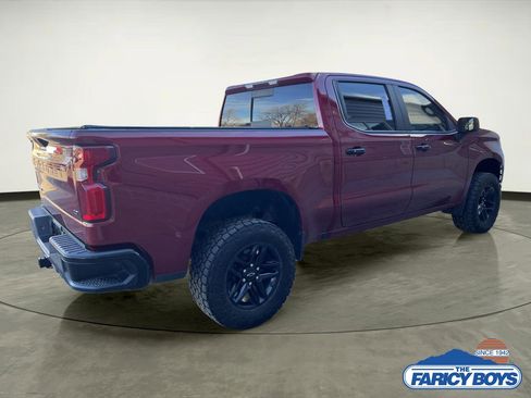 Used 2019 Chevrolet Silverado 1500 LT Trail Boss image 4