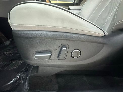 Certified 2024 Hyundai Palisade SEL image 26