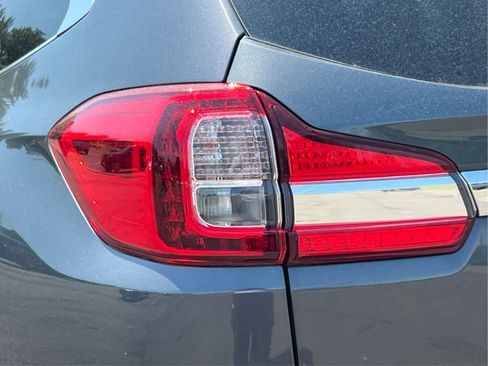 Used 2020 Subaru Ascent Limited w/ Technology Package AWD/4WD image 34