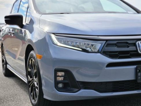 Used 2025 Honda Odyssey Sport-L image 9