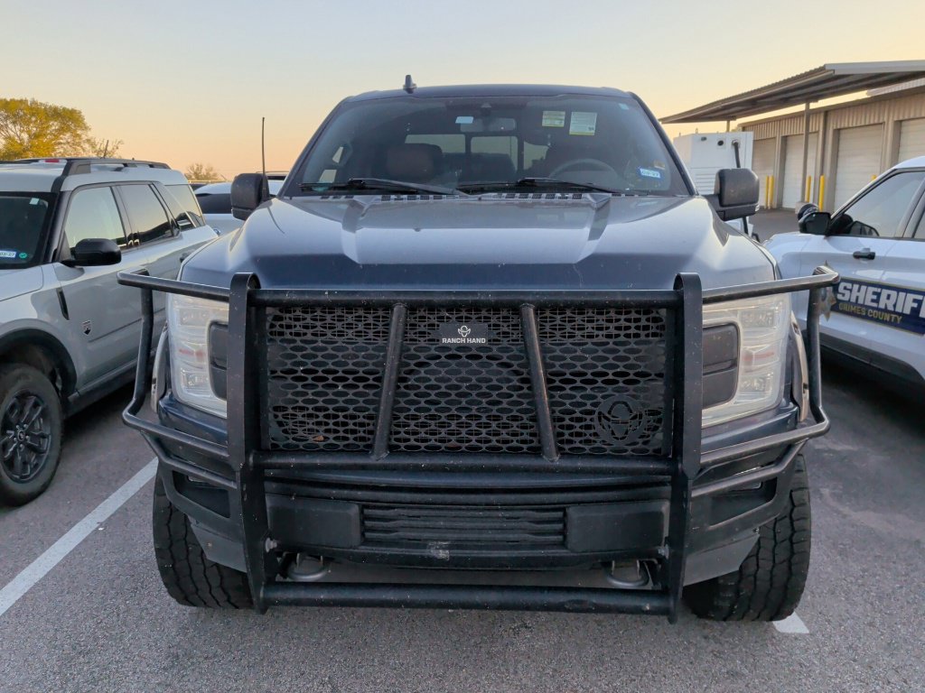 Used 2018 Ford F150 King Ranch w/ Equipment Group 601A Luxury AWD/4WD image 2