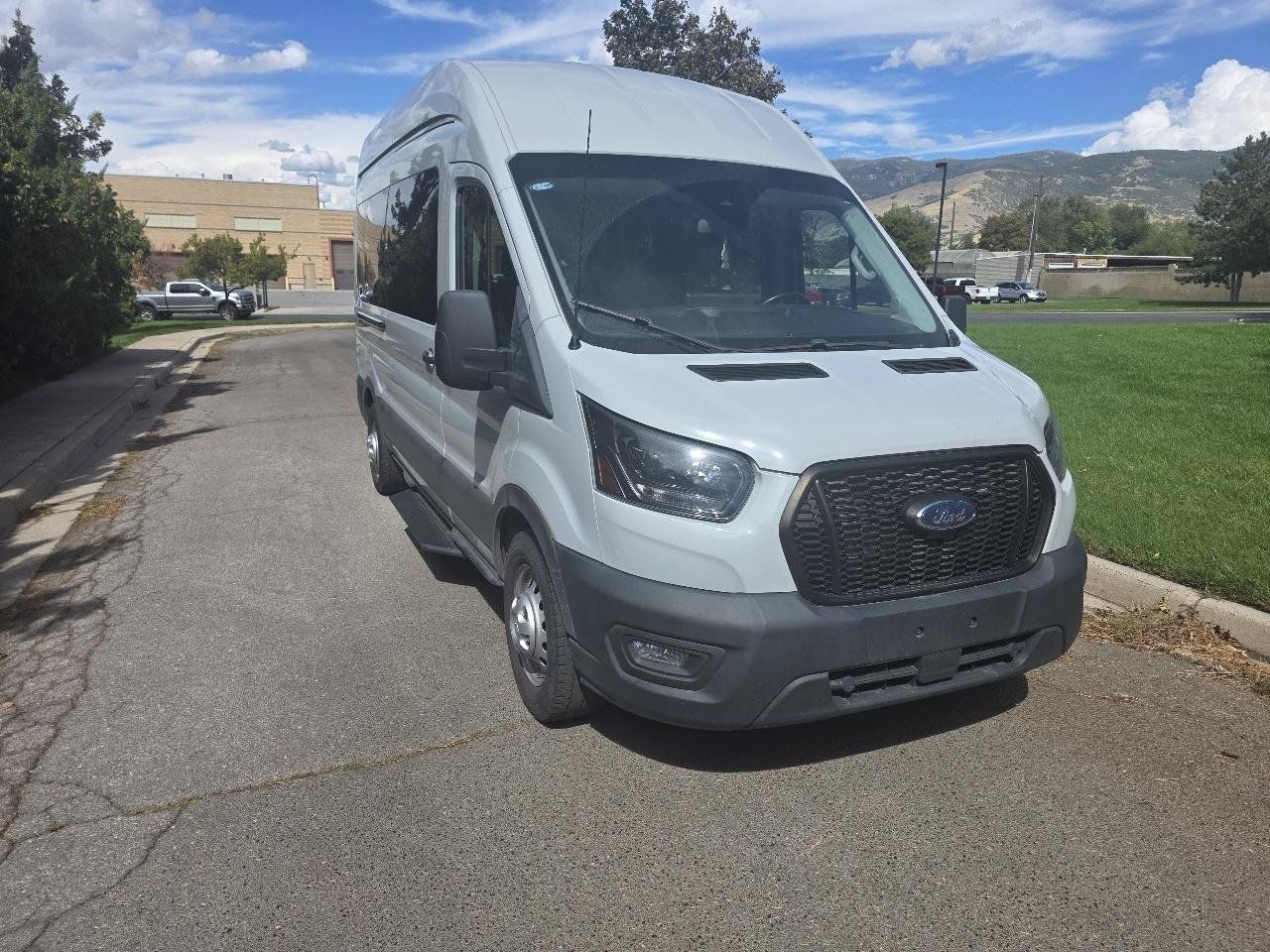 Used 2023 Ford Transit 350 XL AWD/4WD image 8