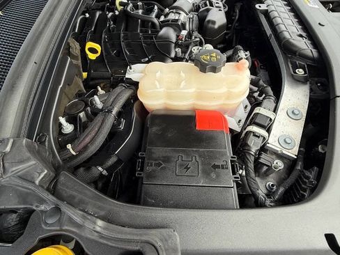 Used 2022 Jeep Grand Cherokee L Laredo image 11