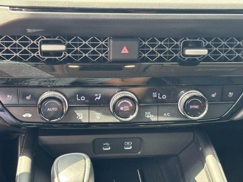 Used 2023 Honda Accord Touring image 21