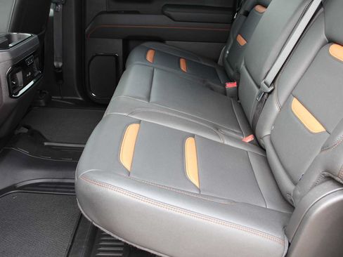 Used 2024 GMC Sierra 1500 AT4 w/ AT4 Premium Package AWD/4WD image 27