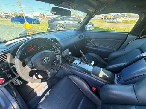 Used 2004 Honda S2000 Base image 14