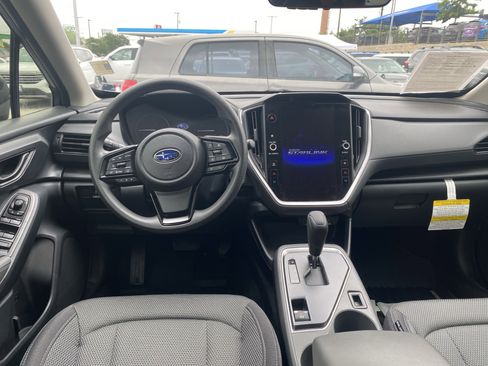 Used 2024 Subaru Crosstrek 2.0i Premium w/ Crosstrek Mirror Package AWD/4WD image 7