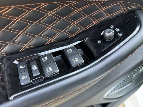 Used 2022 Jeep Grand Cherokee Summit w/ Advanced Protech Group IV image 36