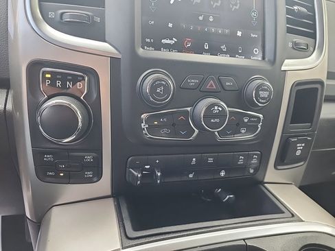 Used 2018 RAM 1500 Big Horn AWD/4WD image 20