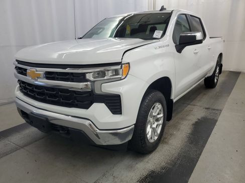 Used 2023 Chevrolet Silverado 1500 LT AWD/4WD image 1
