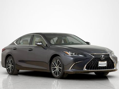 Used 2024 Lexus ES 350 w/ Premium Package FWD image 7