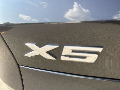 Used 2021 BMW X5 xDrive40i w/ Convenience Package AWD/4WD image 15