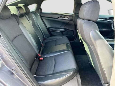 Used 2020 Honda Civic Sport image 24
