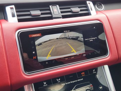 Used 2019 Land Rover Range Rover Sport SVR image 17