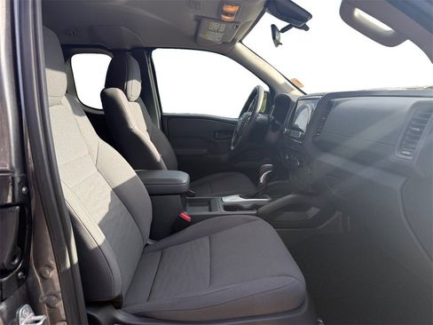 Used 2022 Nissan Frontier S w/ Technology Package image 15