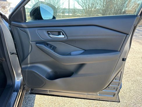 New 2026 Nissan Rogue SV image 14