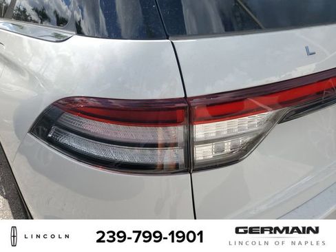 New 2025 Lincoln Aviator 2WD w/ Equipment Group 101A image 15