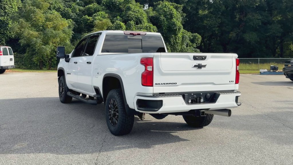 Certified 2022 Chevrolet Silverado 2500 LTZ w/ LTZ Plus Package AWD/4WD image 7