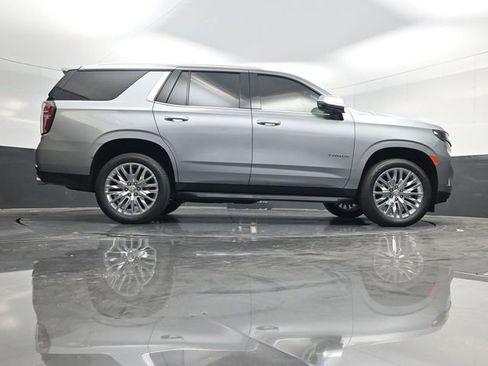 Used 2024 Chevrolet Tahoe Premier w/ Premium Package AWD/4WD image 58