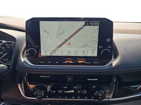 Used 2022 Nissan Rogue SL w/ SL Premium Package FWD image 22