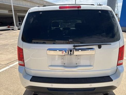 Used 2015 Honda Pilot Touring image 3