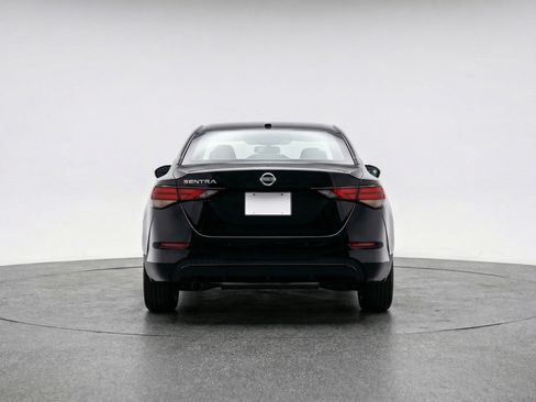 Used 2025 Nissan Sentra SV FWD image 7