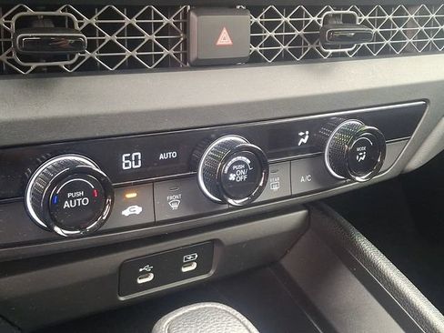 Certified 2023 Honda Accord LX image 15