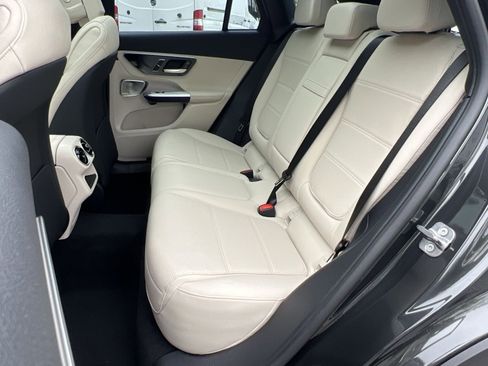 New 2026 Mercedes-Benz GLC 300 4MATIC image 30