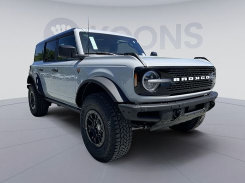 New 2026 Ford Bronco Badlands AWD/4WD image 10