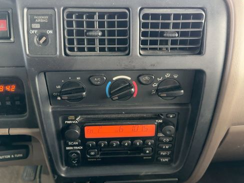 Used 2003 Toyota Tacoma PreRunner image 24