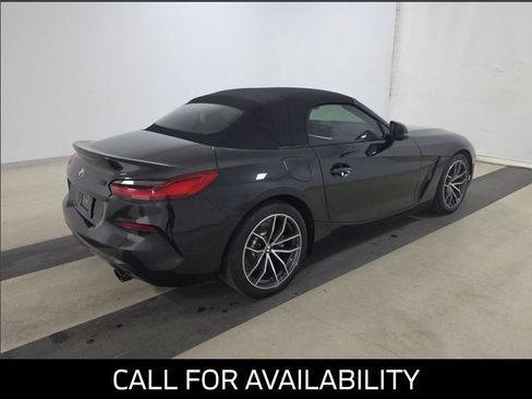 Used 2020 BMW Z4 sDrive30i w/ Convenience Package RWD image 3