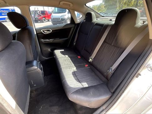 Used 2016 Nissan Sentra SV image 26