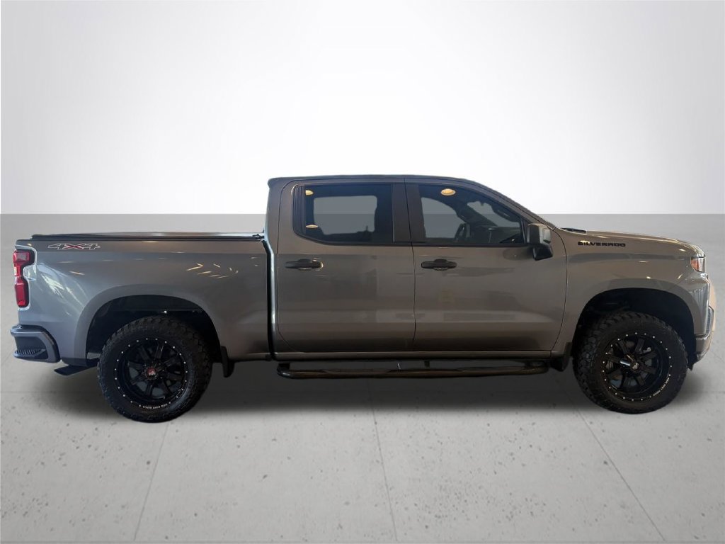 Used 2021 Chevrolet Silverado 1500 Custom w/ LPO, Dark Essentials Package AWD/4WD image 6